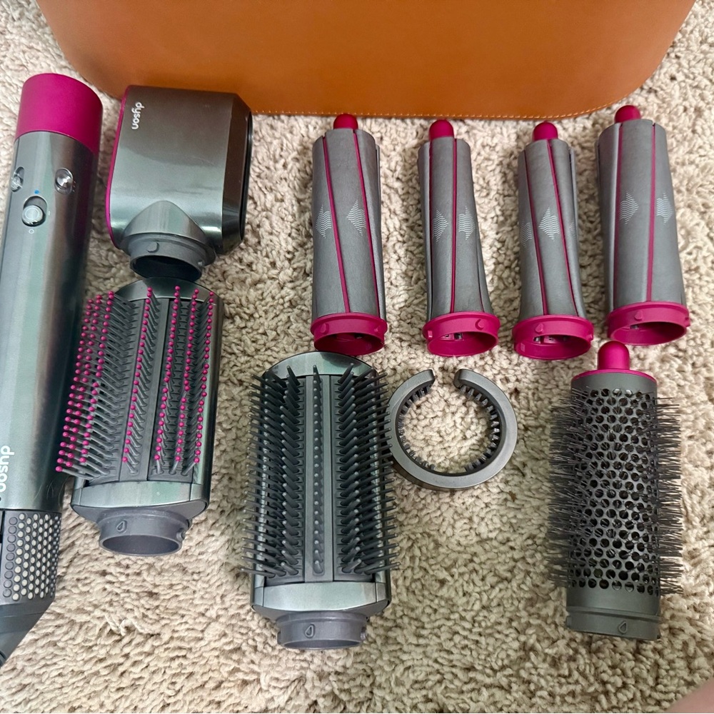 Dyson Airwrap Fushia Hair Styling Kit